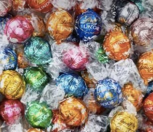 Luxury Lindt Heart Box with Unique Flavour Truffles - Florist London