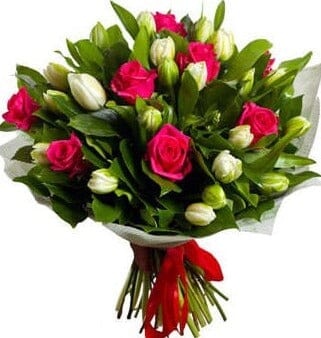 Bouquet of White Tulips and Roses