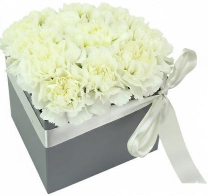 Classic Carnation Box - Florist London
