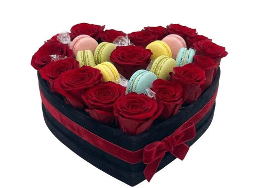 Lovely Sweet Box of Roses and Macaroons - Florist London