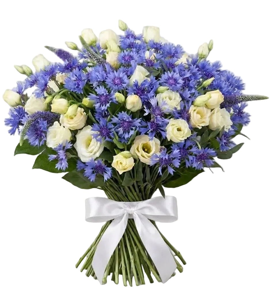 Pretty Bouquet of Lisianthus and Cornflower - Florist London