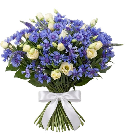 Pretty Bouquet of Lisianthus and Cornflower - Florist London