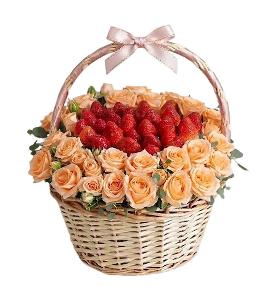 Strawberry in Spray Roses Hamper - Florist London