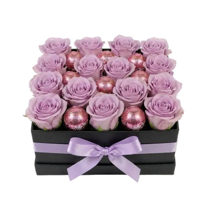 Sweet and Roses Box - Florist London