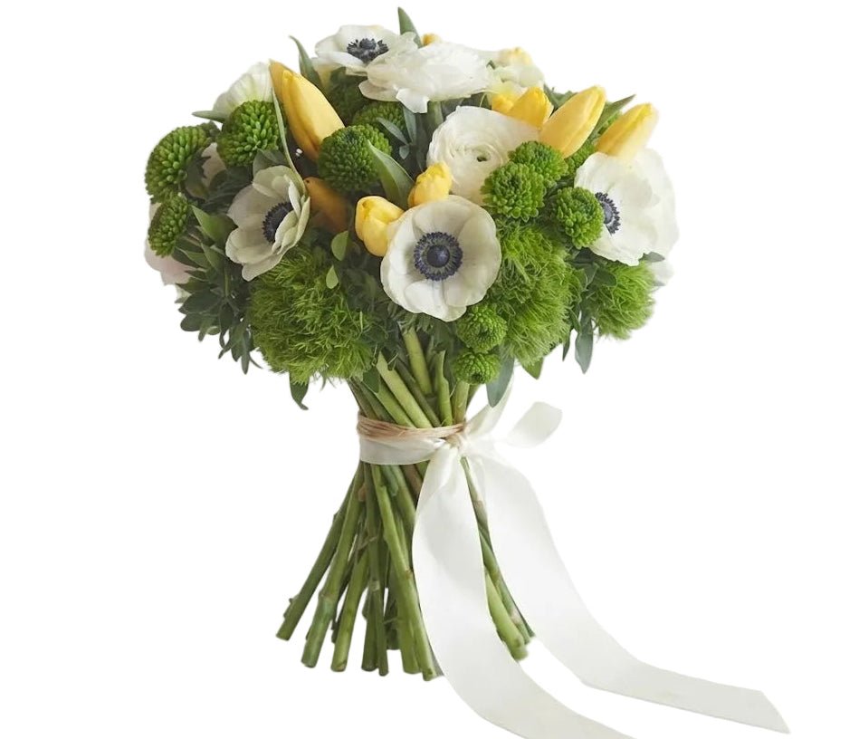 White & Yellow Bouquet - Florist London