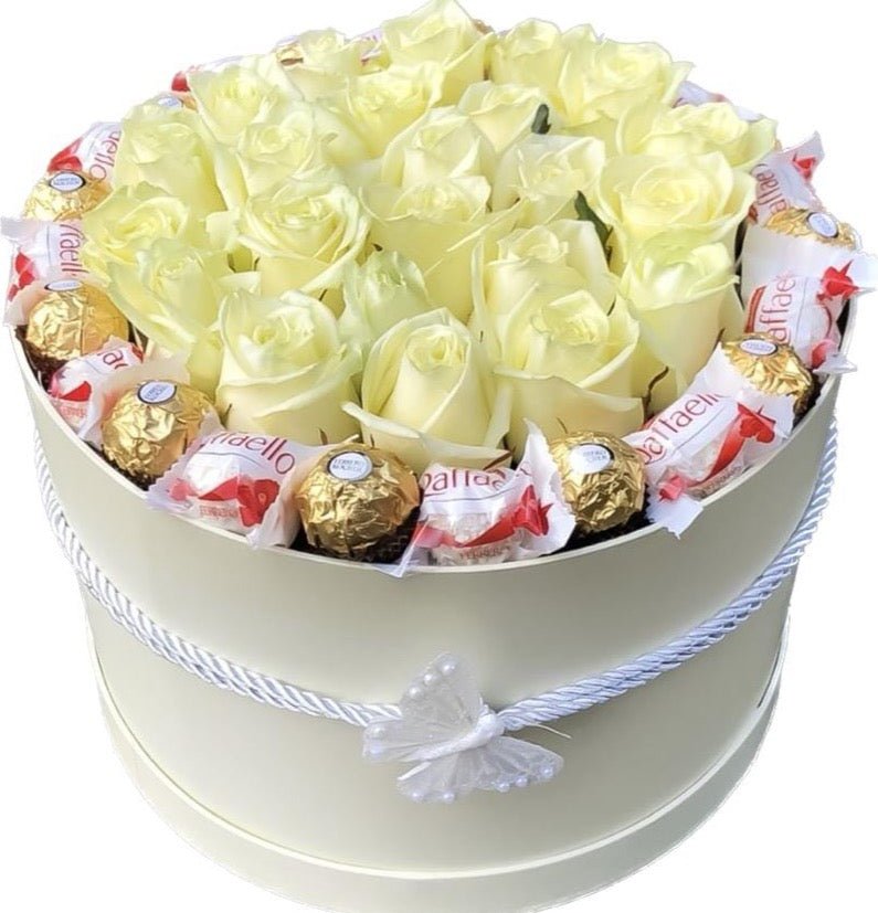 Chocolate Box with Roses - Florist London