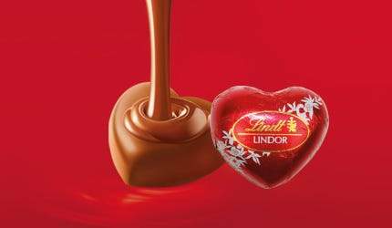 Luxury Lindt Heart Box with Milk Lindor Hearts - Florist London