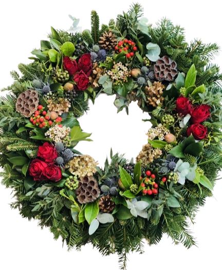 Splendid Roses Holiday Wreath
