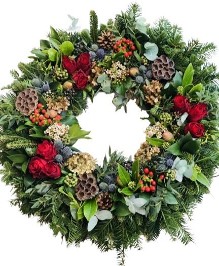 Splendid Roses Holiday Wreath - Florist London
