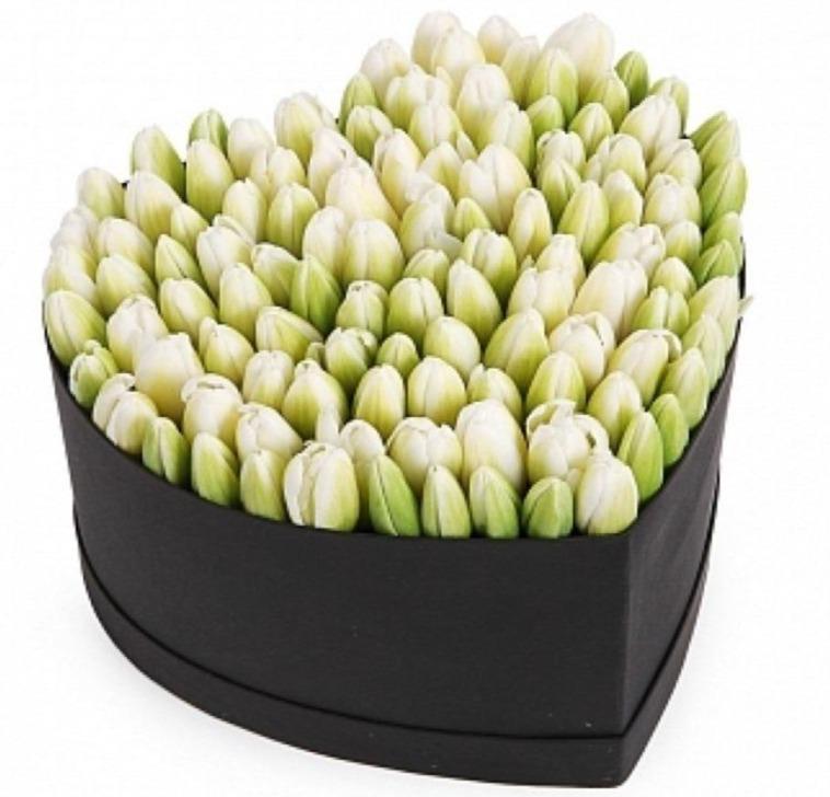 Tulips in Heart Box
